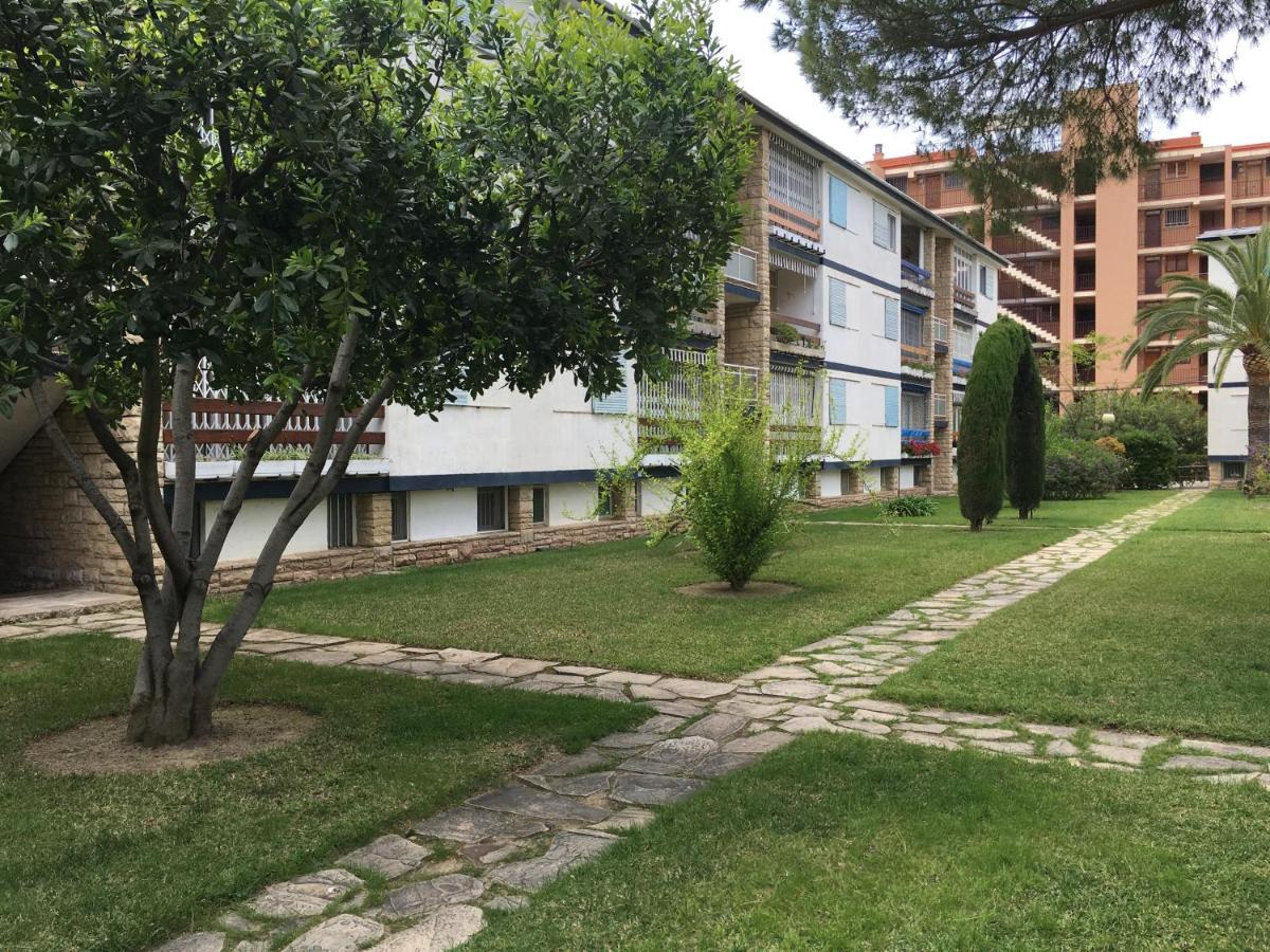Appartement Book Ibiza Salou Extérieur photo