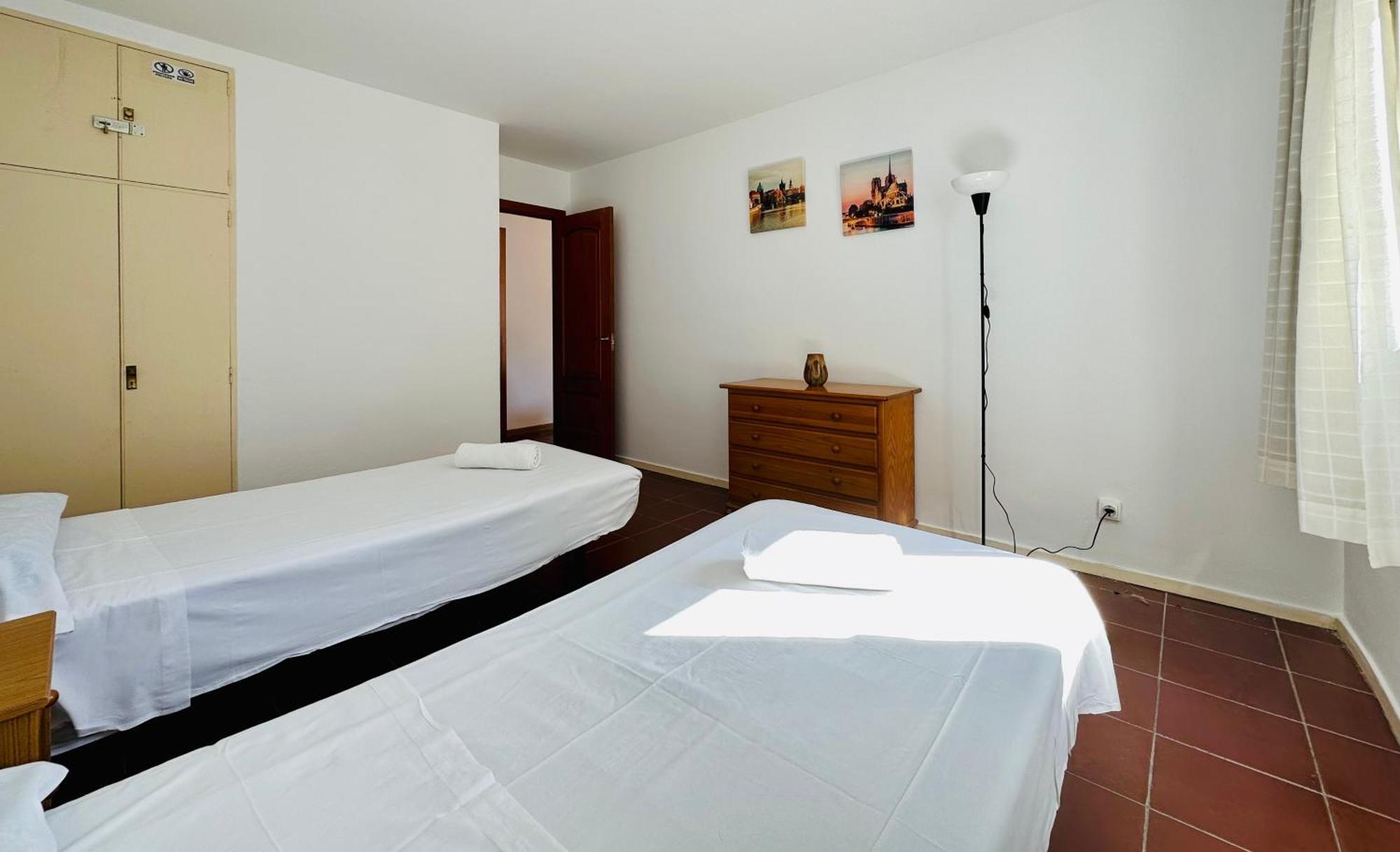 Appartement Book Ibiza Salou Extérieur photo